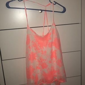 Tank top. Never worn